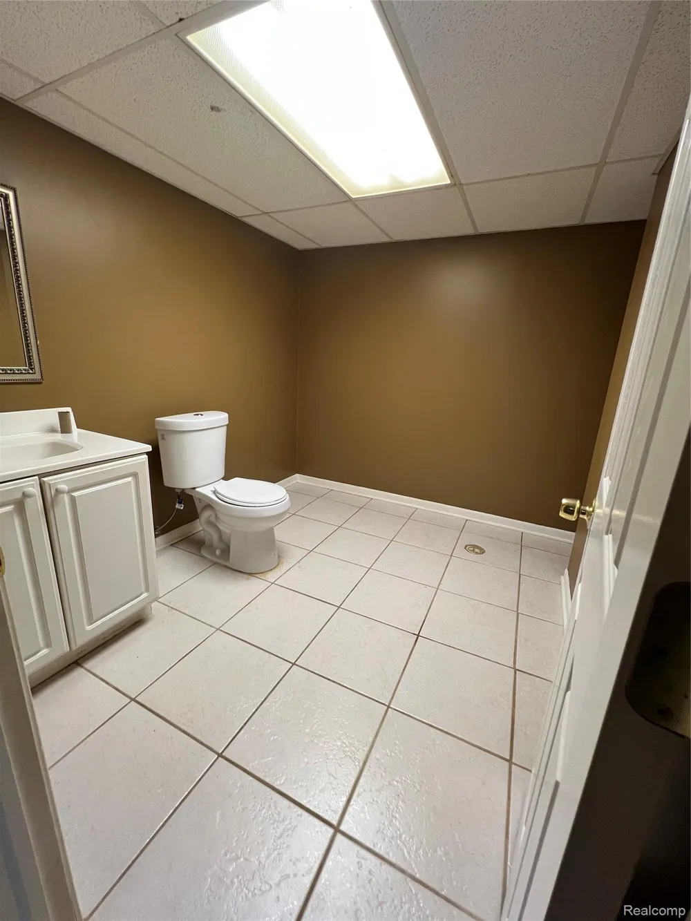 45475 Irvine Drive Novi City, MI 48374