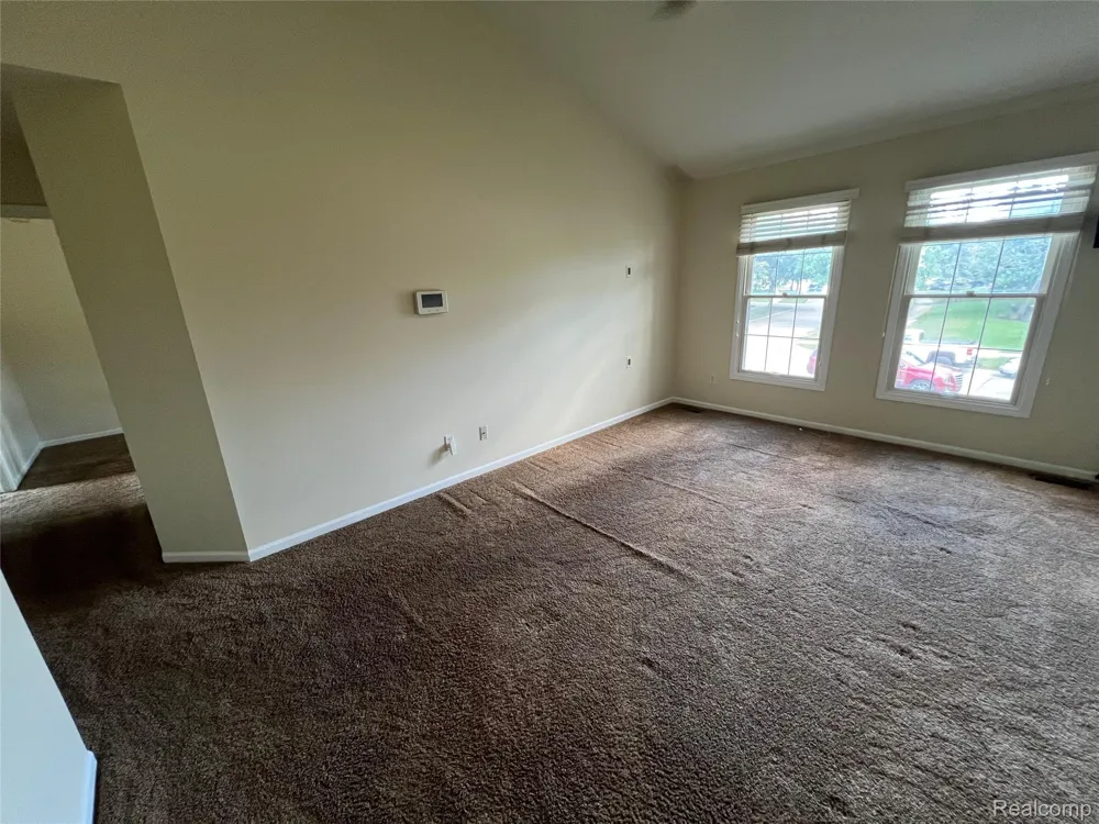 45475 Irvine Drive Novi City, MI 48374