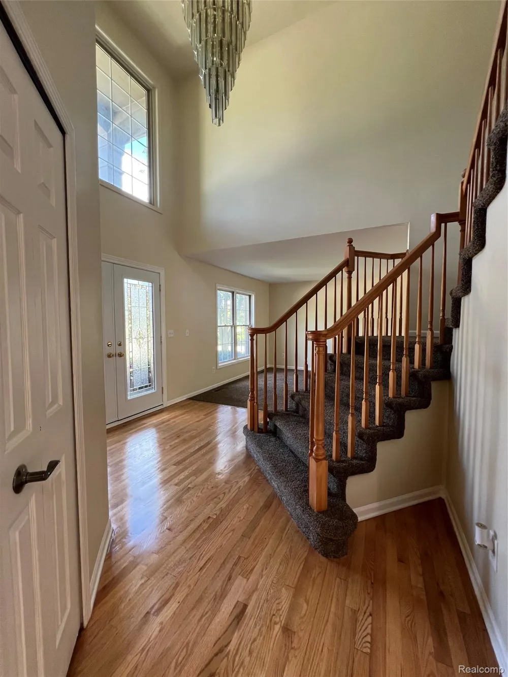 45475 Irvine Drive Novi City, MI 48374