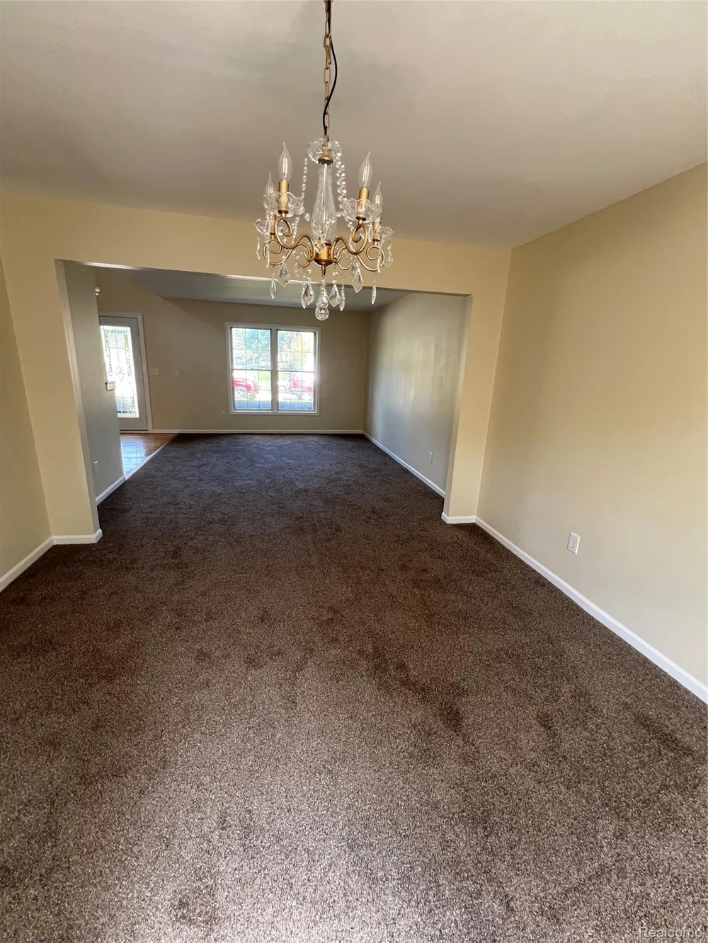 45475 Irvine Drive Novi City, MI 48374