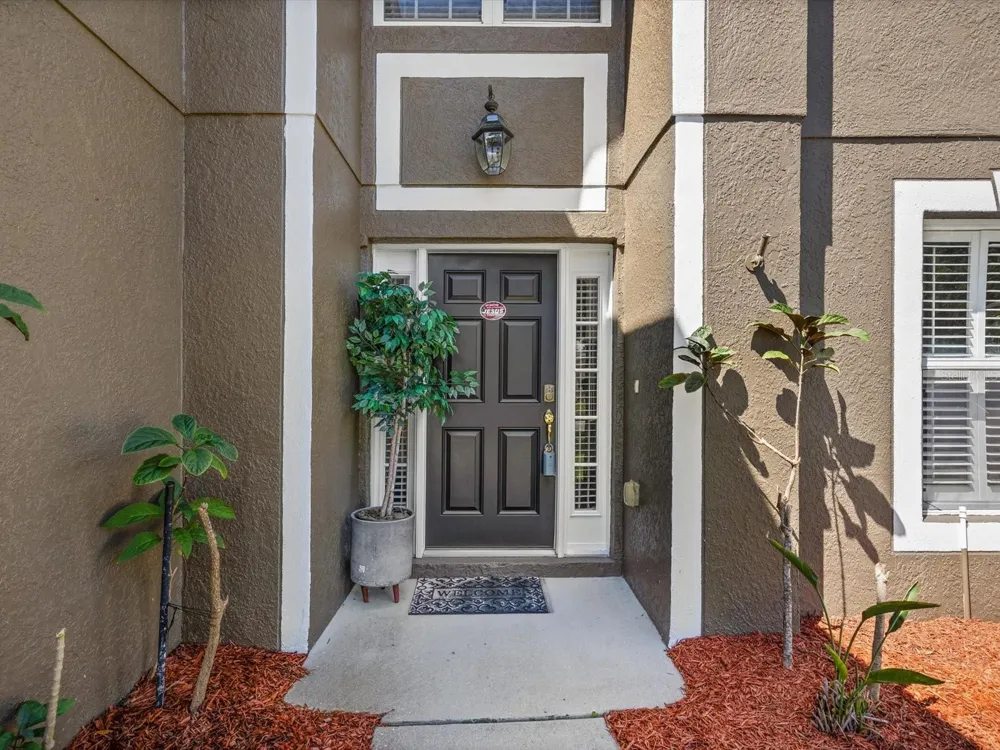 12614 LAKE VISTA DRIVE Gibsonton, FL 33534