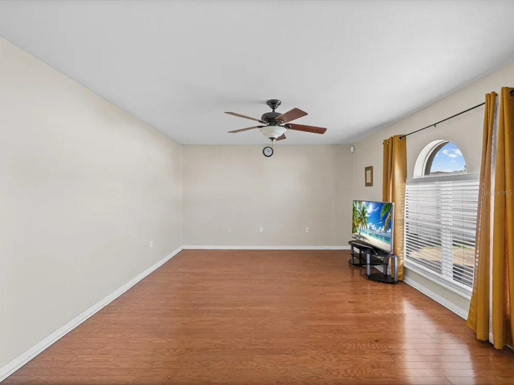 12614 LAKE VISTA DRIVE Gibsonton, FL 33534