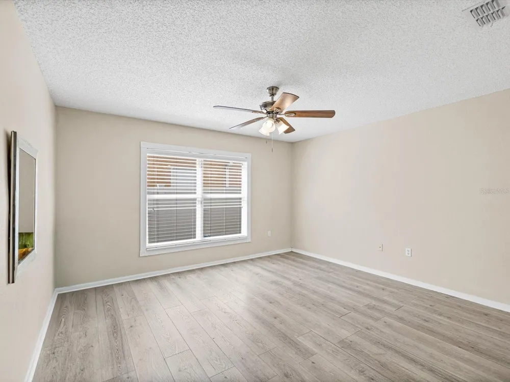 12614 LAKE VISTA DRIVE Gibsonton, FL 33534