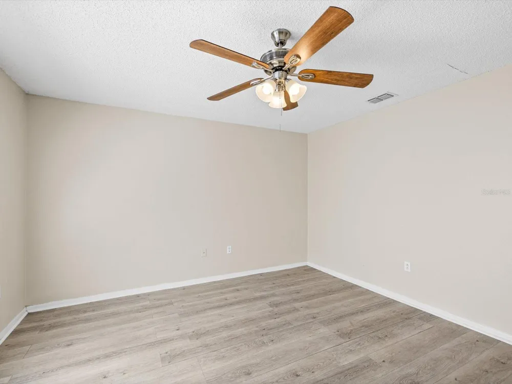 12614 LAKE VISTA DRIVE Gibsonton, FL 33534