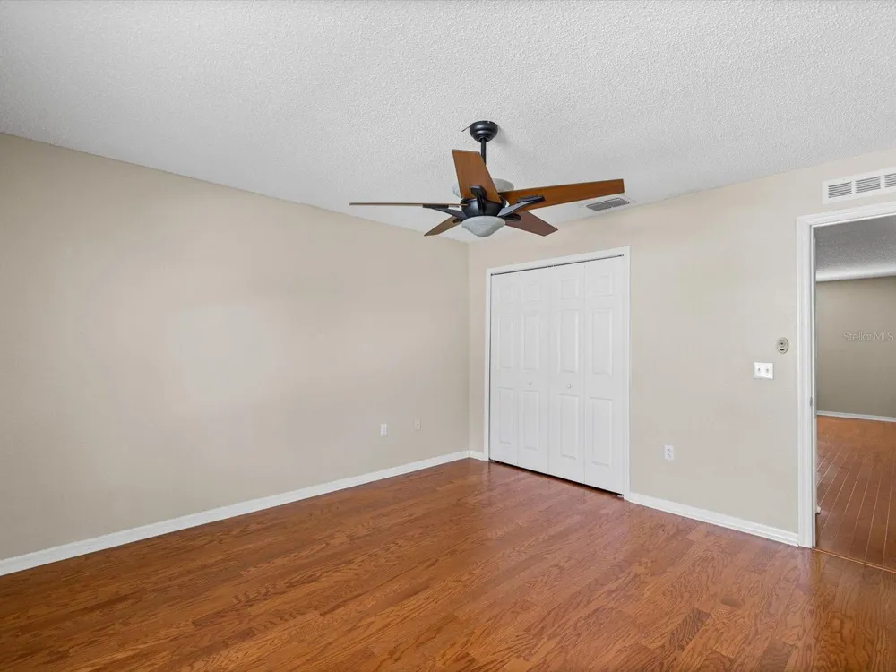 12614 LAKE VISTA DRIVE Gibsonton, FL 33534