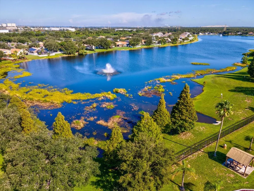 12614 LAKE VISTA DRIVE Gibsonton, FL 33534