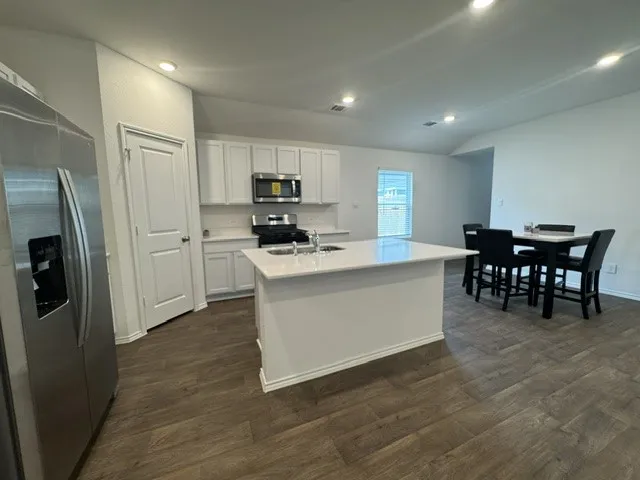 190 Celosia Loop Kyle, TX 78640