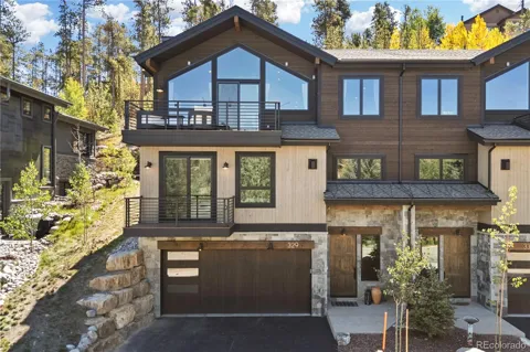 329 Kestrel Lane