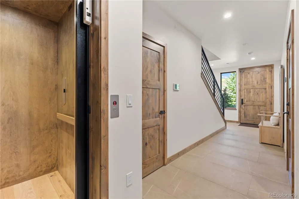 329 Kestrel Lane Silverthorne, CO 80498