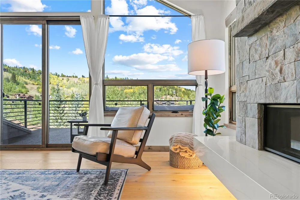 329 Kestrel Lane Silverthorne, CO 80498