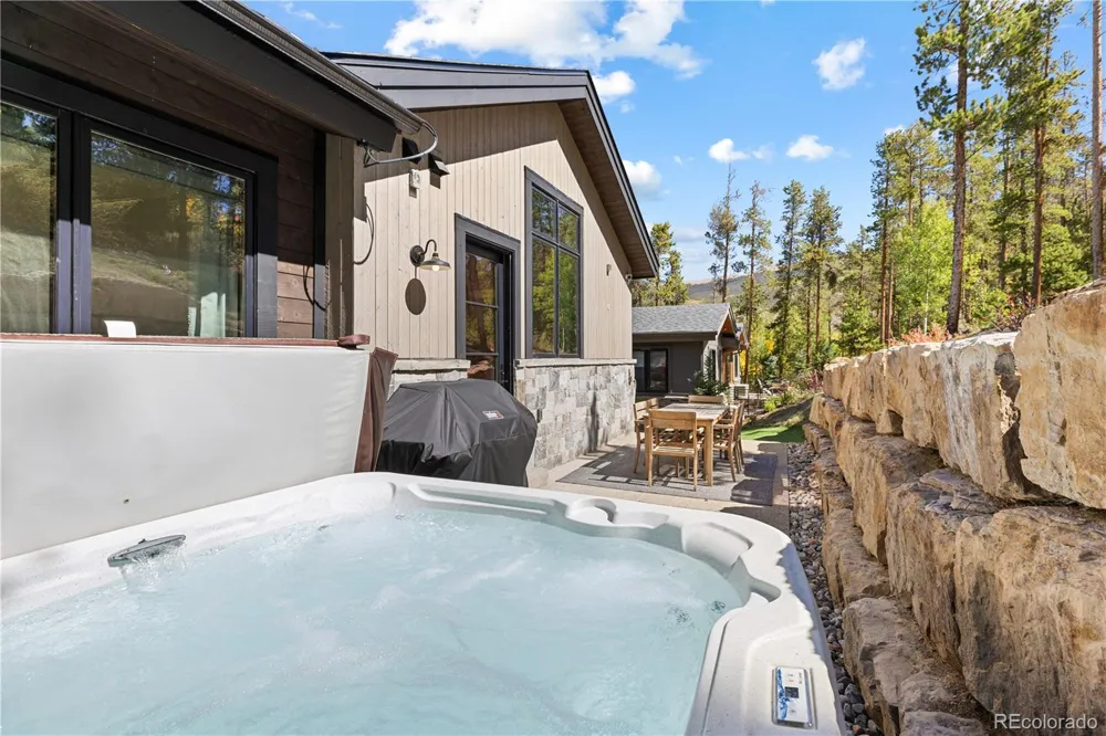 329 Kestrel Lane Silverthorne, CO 80498