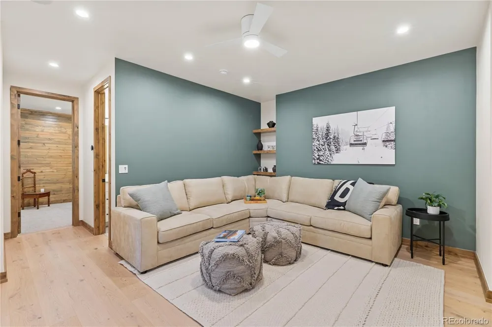 329 Kestrel Lane Silverthorne, CO 80498