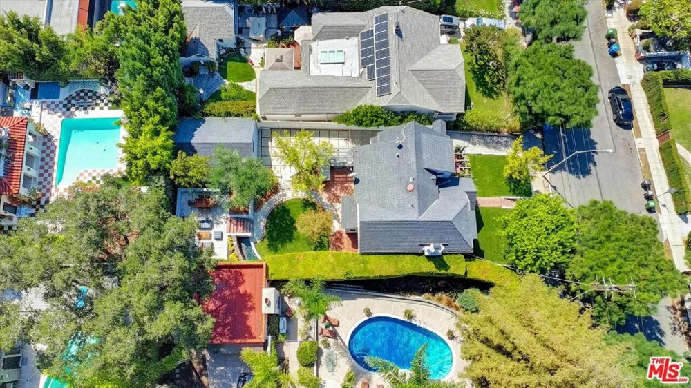 1744 Gardner Street Los Angeles, CA 90046