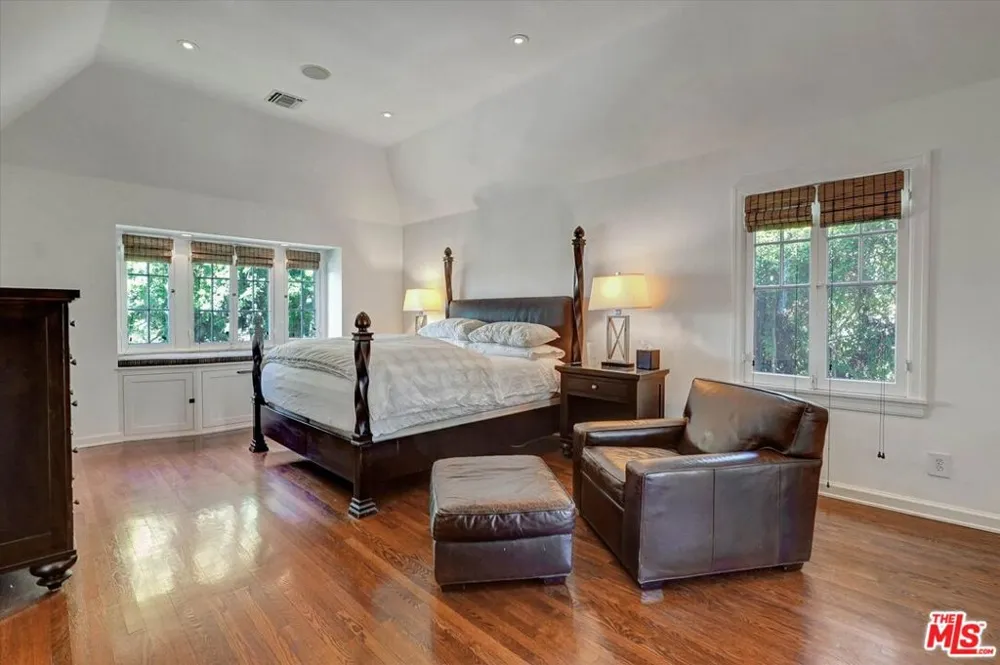 1744 Gardner Street Los Angeles, CA 90046