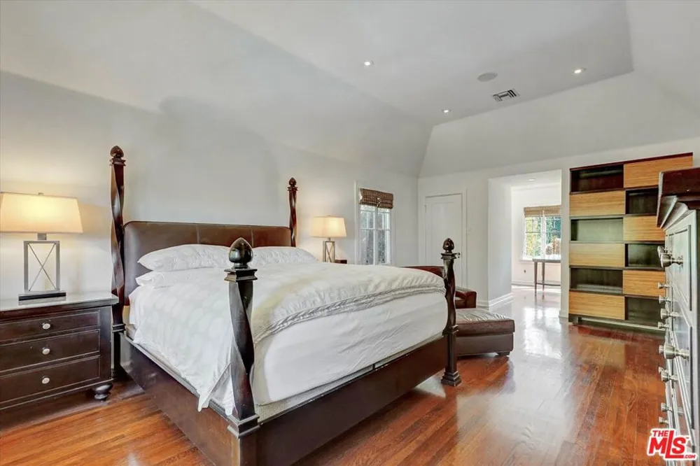 1744 Gardner Street Los Angeles, CA 90046