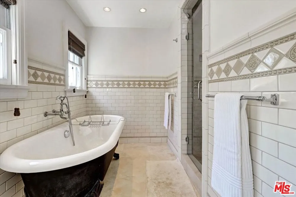1744 Gardner Street Los Angeles, CA 90046