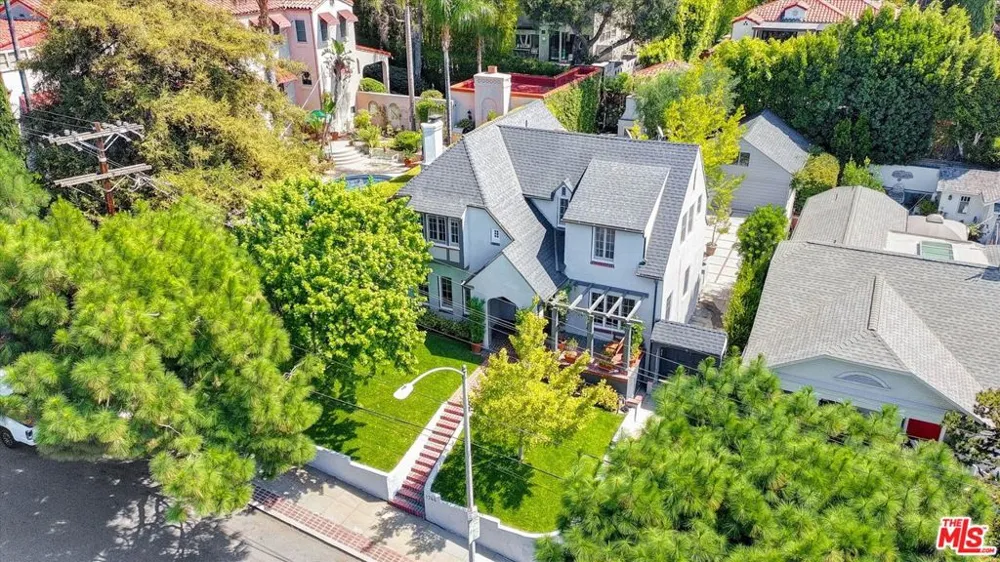 1744 Gardner Street Los Angeles, CA 90046