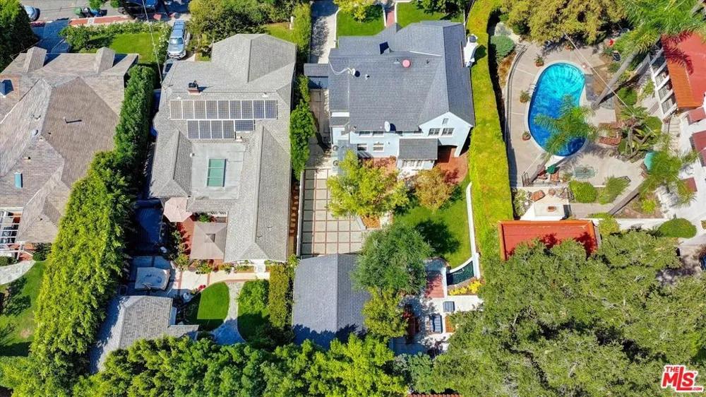 1744 Gardner Street Los Angeles, CA 90046