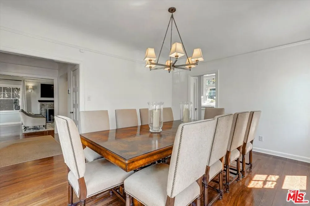 1744 Gardner Street Los Angeles, CA 90046