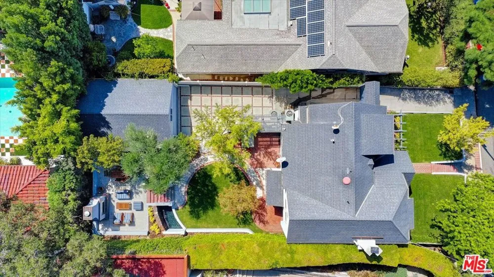 1744 Gardner Street Los Angeles, CA 90046