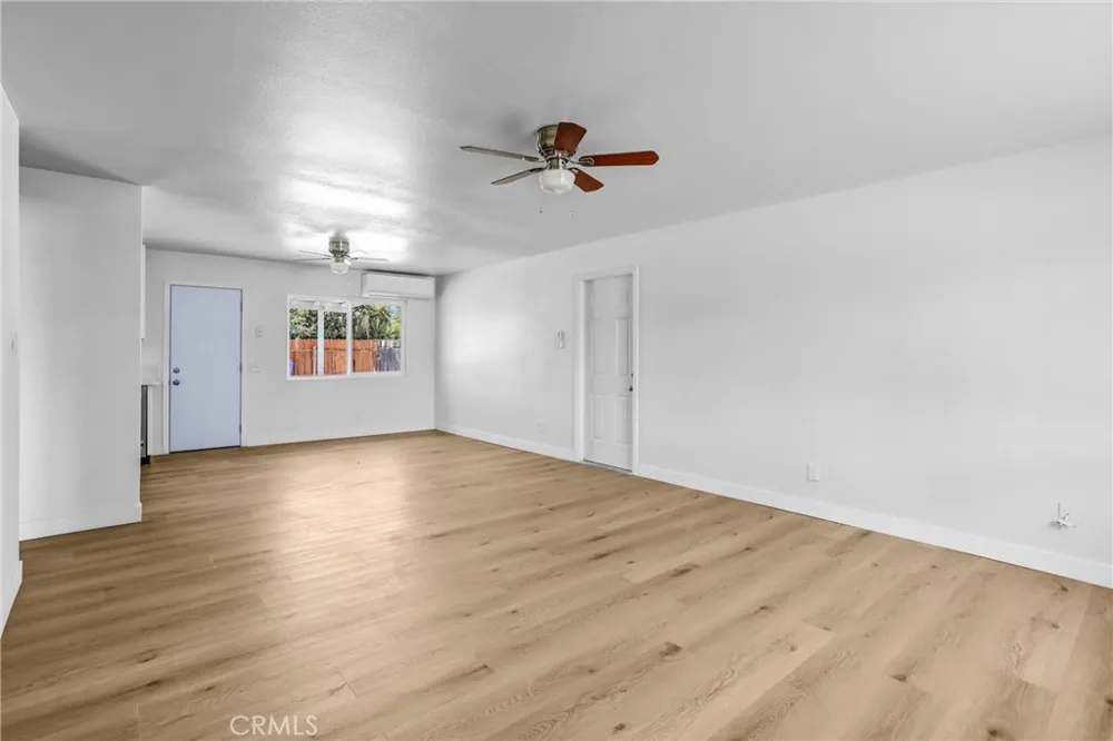 7716 Juniper Avenue Fontana, CA 92336