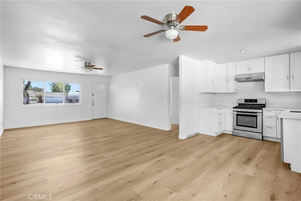7716 Juniper Avenue Fontana, CA 92336