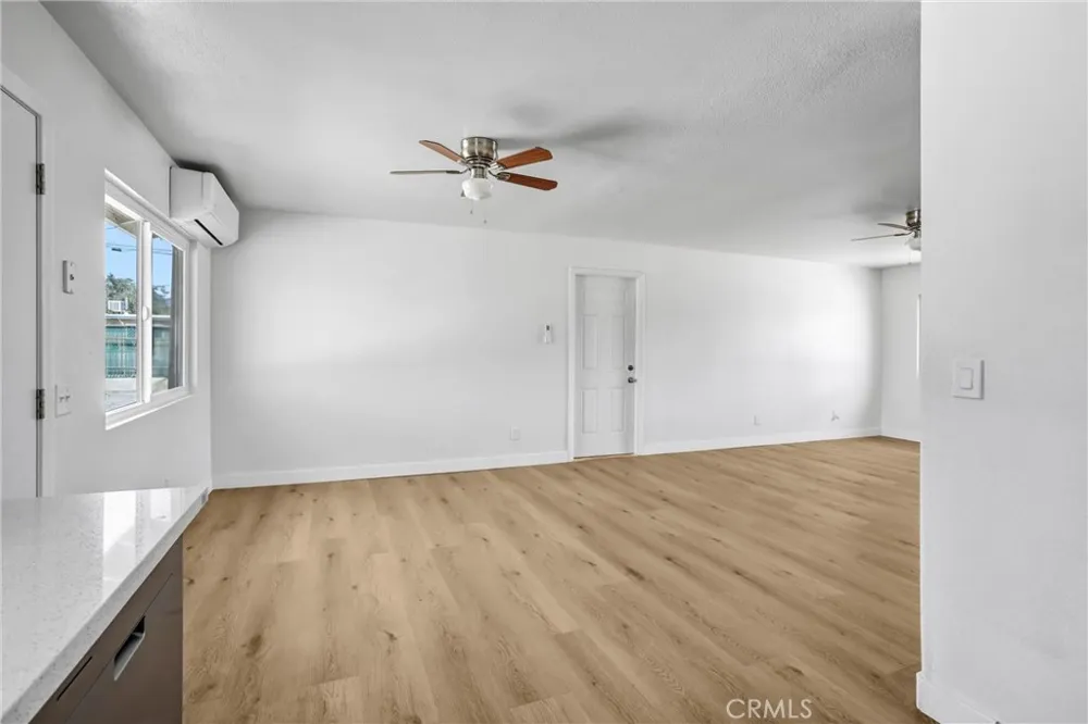7716 Juniper Avenue Fontana, CA 92336
