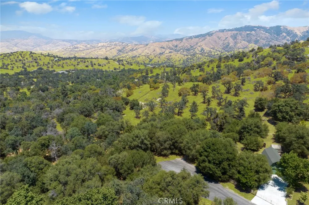 1 Kirkham Court Keene, CA 93531