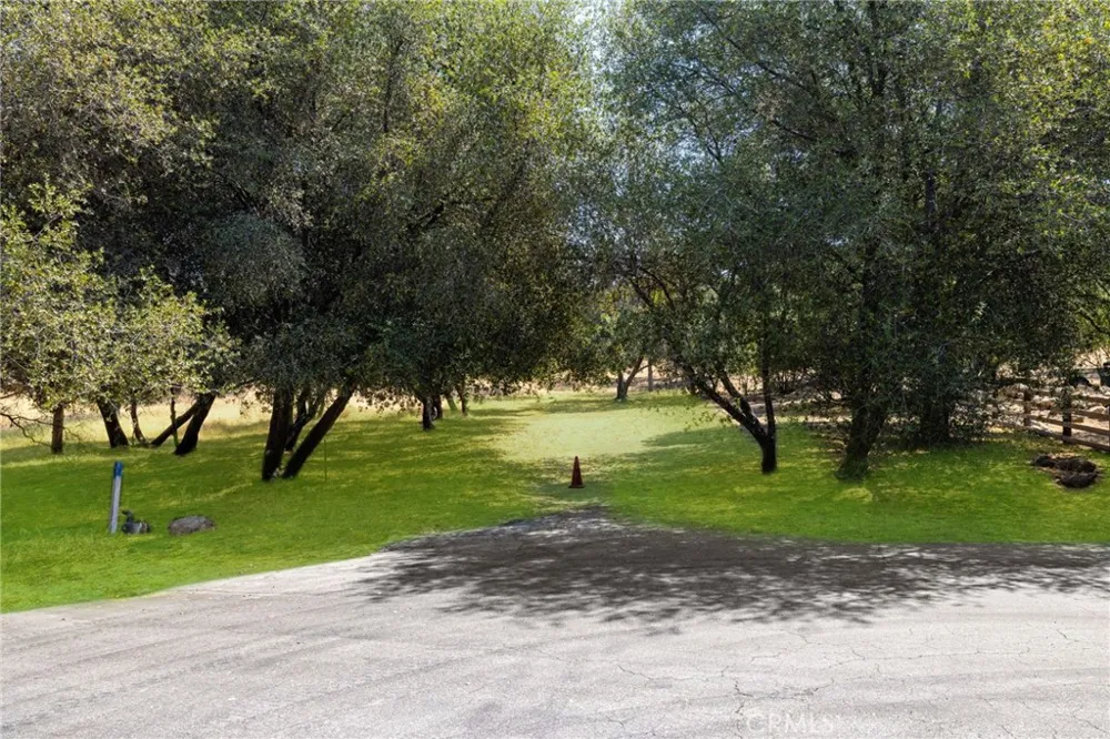 1 Kirkham Court Keene, CA 93531
