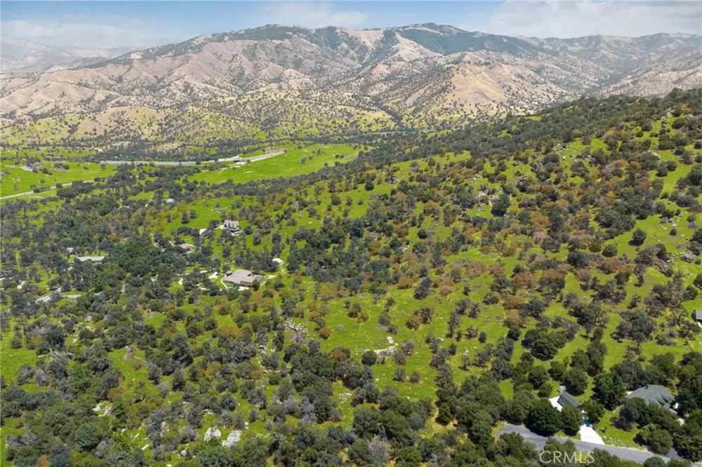 1 Kirkham Court Keene, CA 93531