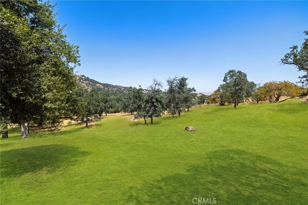 1 Kirkham Court Keene, CA 93531