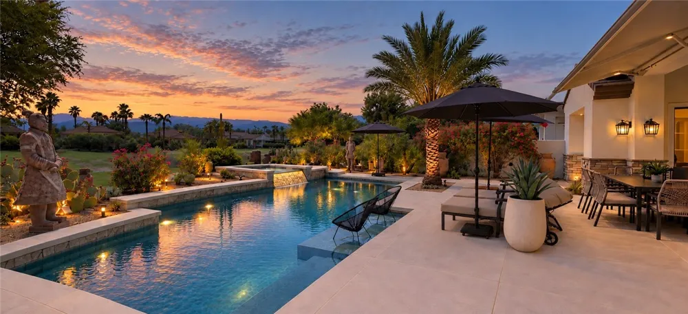 18 Via Las Flores Rancho Mirage, CA 92270