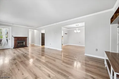 74 Farm Rd #E Unit E