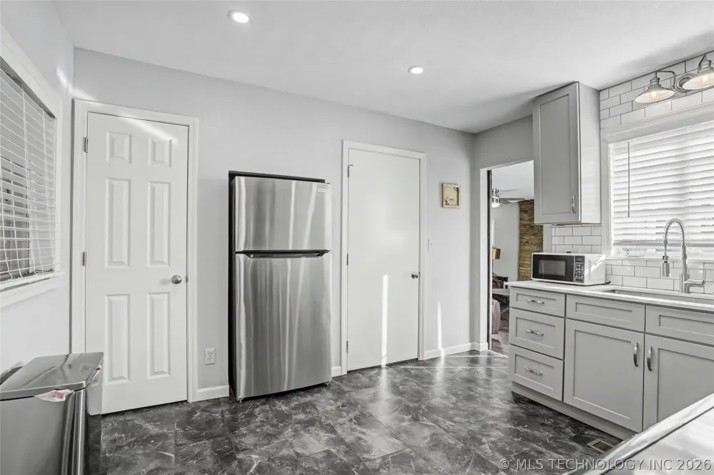 2441 S Norwood Avenue Tulsa, OK 74114
