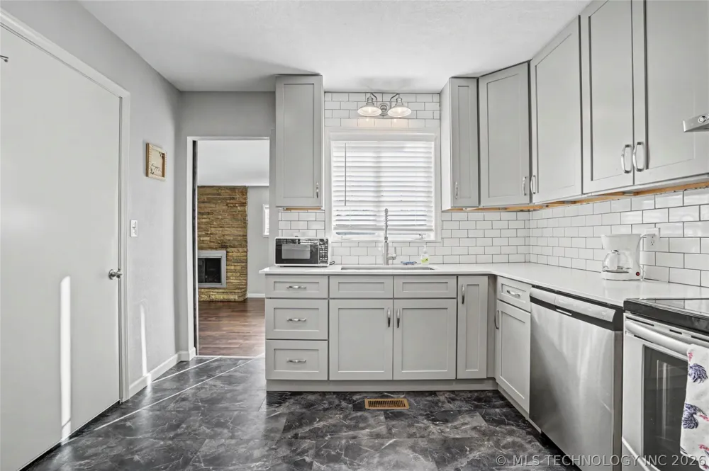 2441 S Norwood Avenue Tulsa, OK 74114