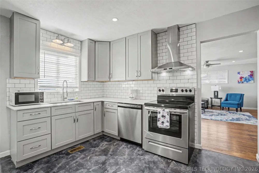 2441 S Norwood Avenue Tulsa, OK 74114