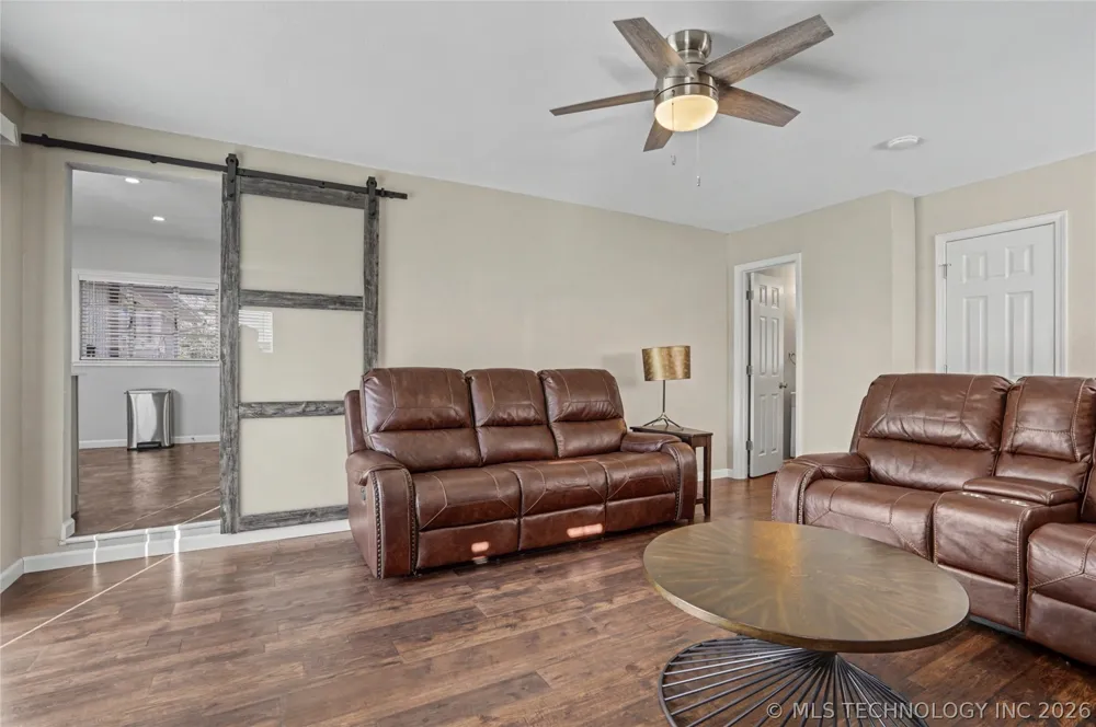 2441 S Norwood Avenue Tulsa, OK 74114