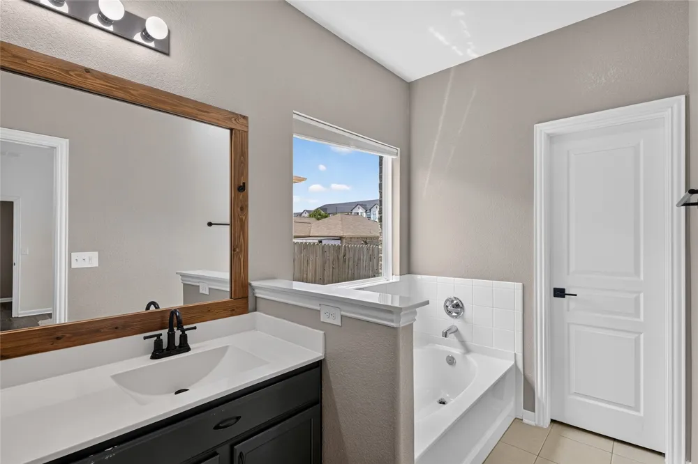 13316 Kearns Drive Pflugerville, TX 78660