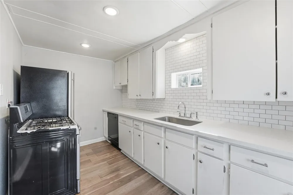 6526 Lindenn Street Houston, TX 77087