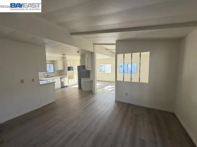 29433 New Hampshire Way Hayward, CA 94544