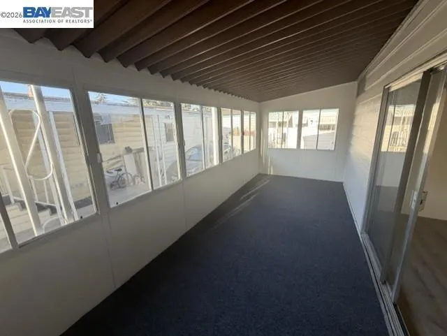 29433 New Hampshire Way Hayward, CA 94544
