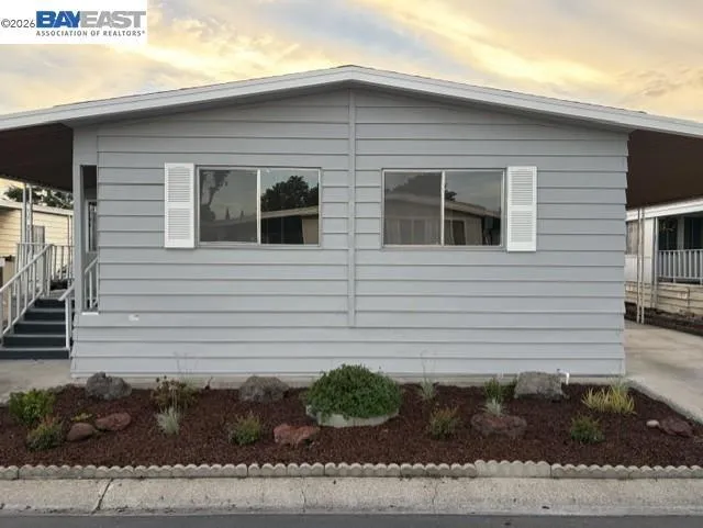 29433 New Hampshire Way Hayward, CA 94544