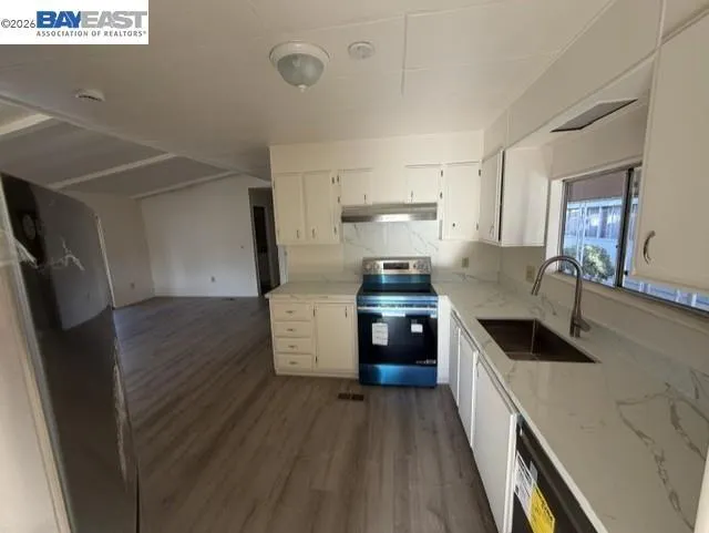 29433 New Hampshire Way Hayward, CA 94544