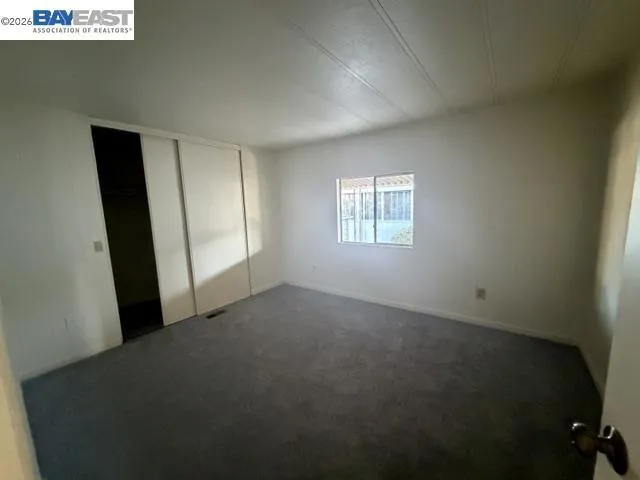 29433 New Hampshire Way Hayward, CA 94544