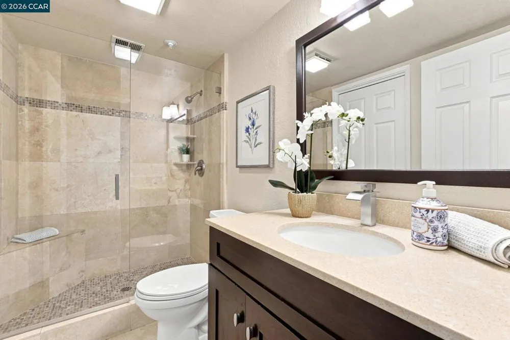 3193 Wayside Plz #25 Walnut Creek, CA 94597