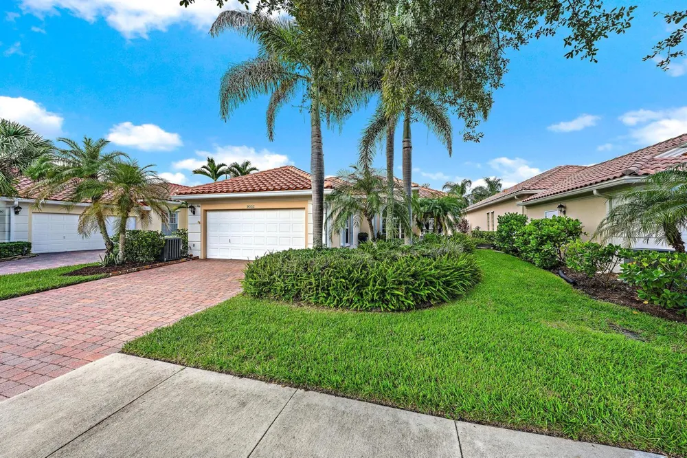 9032 SE Eldorado Way Hobe Sound, FL 33455