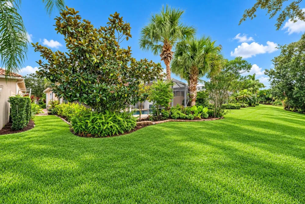 9032 SE Eldorado Way Hobe Sound, FL 33455
