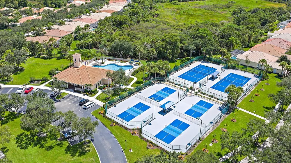 9032 SE Eldorado Way Hobe Sound, FL 33455