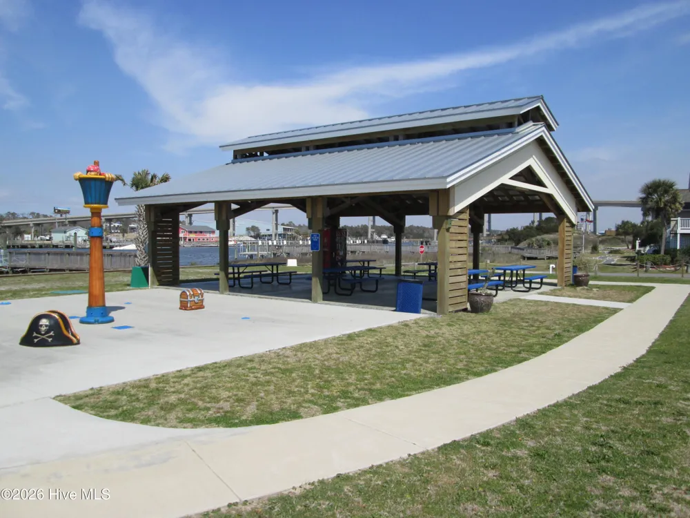 119 Sunshine Lane Holden Beach, NC 28462