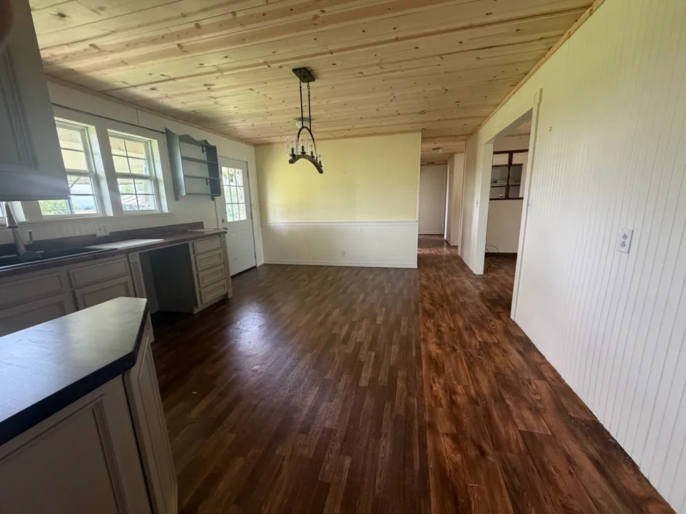 27712 W Hwy 31 Highway Stuart, OK 74570